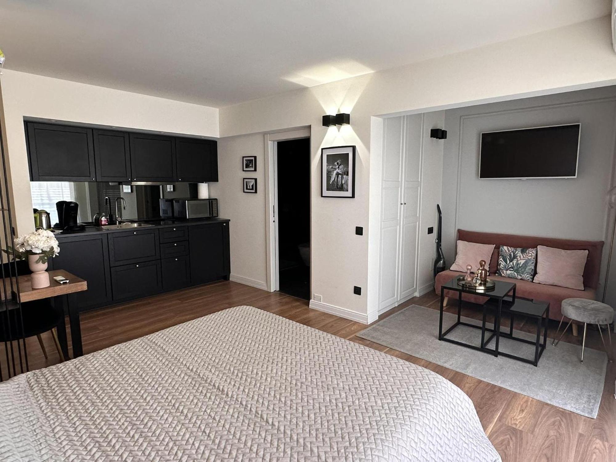 Modern In The Hearth Of Just A Few Steps From The Croisette Front And Shops - 2242 Appartement *