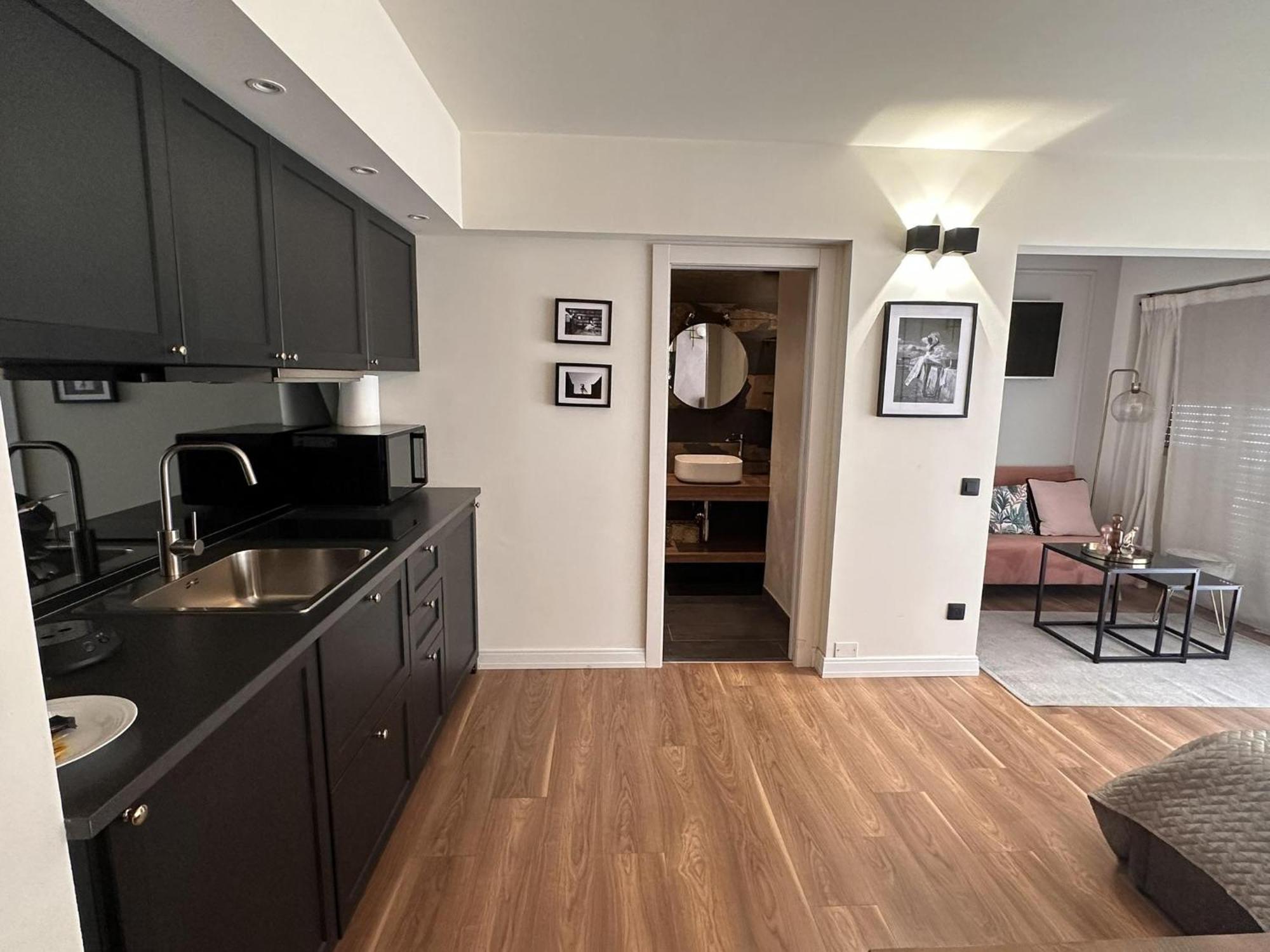 Modern In The Hearth Of Just A Few Steps From The Croisette Front And Shops - 2242 * Cannes